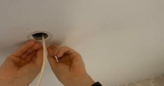 Установка люстры в Губахе в октябре